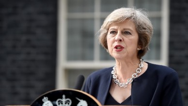 Великобритания досрочно проведет выборы в парламент