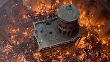 Схождение Благодатного огня в Иерусалиме 2018